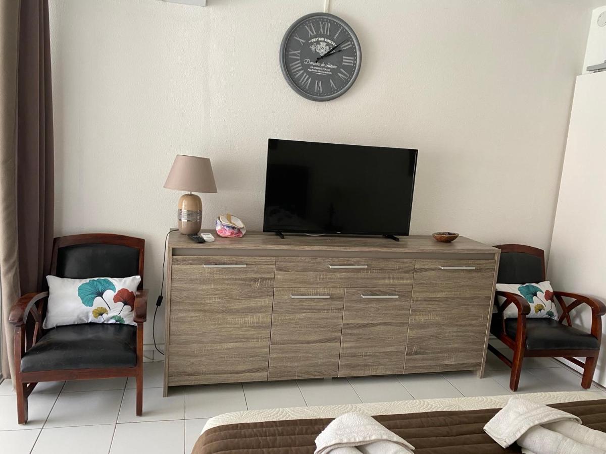 Ti Sucrier Marina De Saint Francois Apartment Bagian luar foto